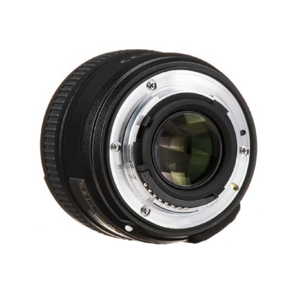 Buy Nikon AF-S Nikkor 50mm f/1.8g Lens Online in India at Best