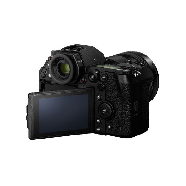 Panasonic Lumix DC-S1R Mirrorless Digital Camera with 24-105mm