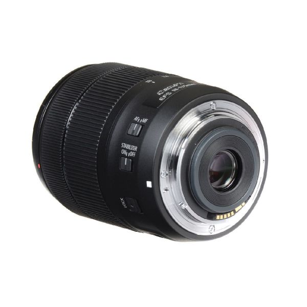 Canon EF-S18-135mm F3.5-5.6 IS USM Canon EF-S 18-135mm f/3.5-