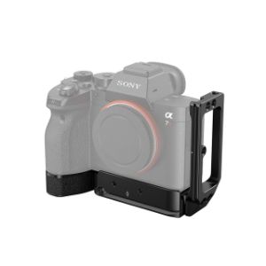 Picture of SmallRig L-Bracket for Sony A7R IV / LCS2417